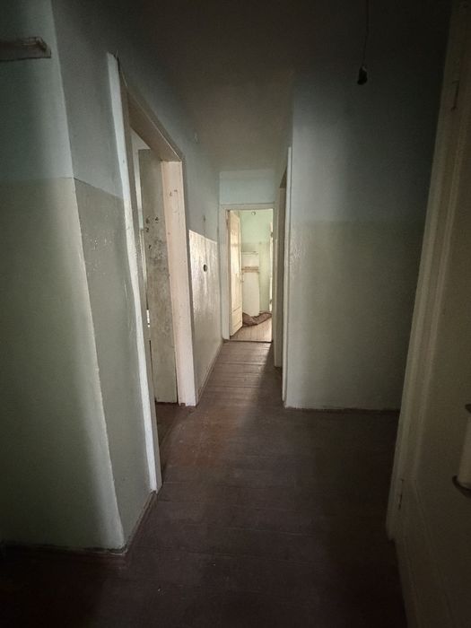 Срочно продаю 3-х комнатную квартиру в Нуравшане