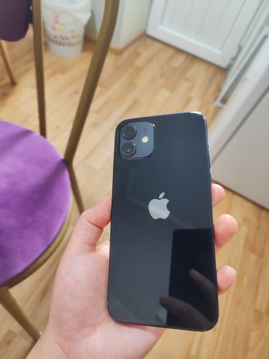 iPhone 12 128гб Apple