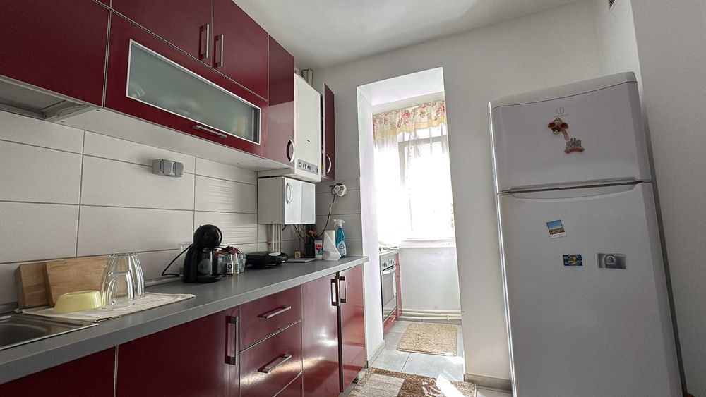Apartament 2 cam, mobilat, Str Universitatii - Suceava et. 2 de inchiriat