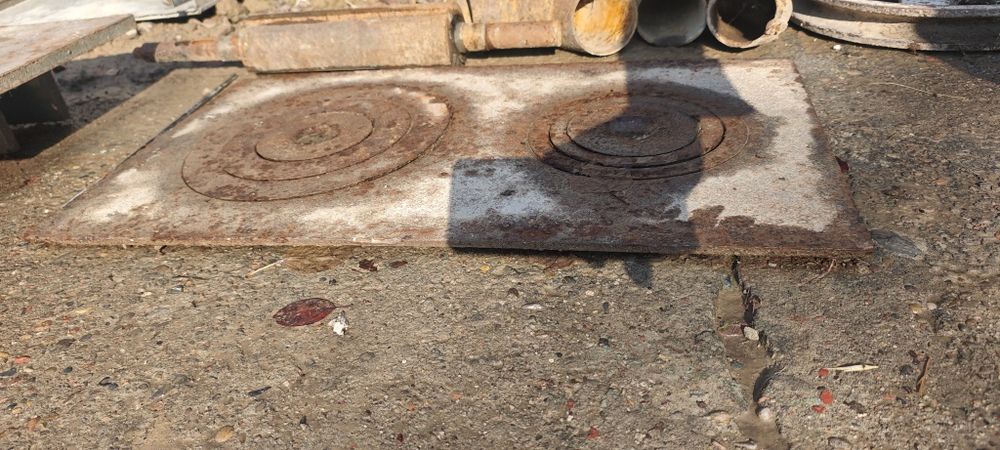 Чугунная плита для печи / Настил с кольцами (2 конфорки)