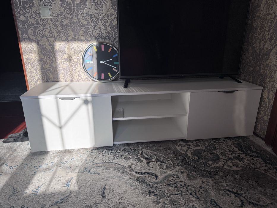 Тумба под телевизор