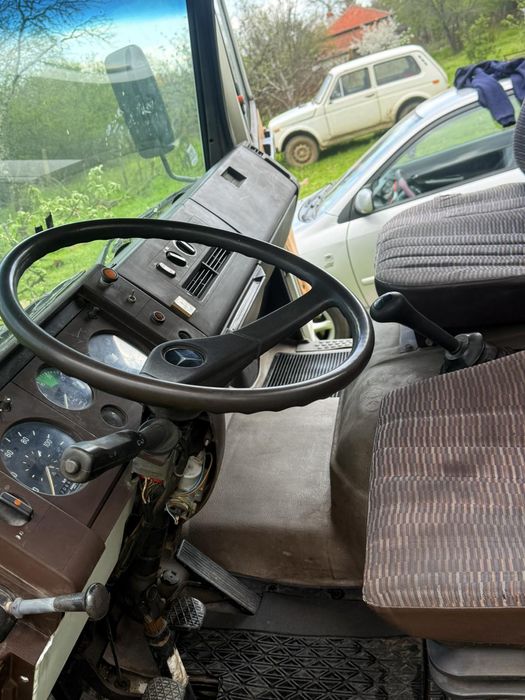 Мерцедес 709 самосвал