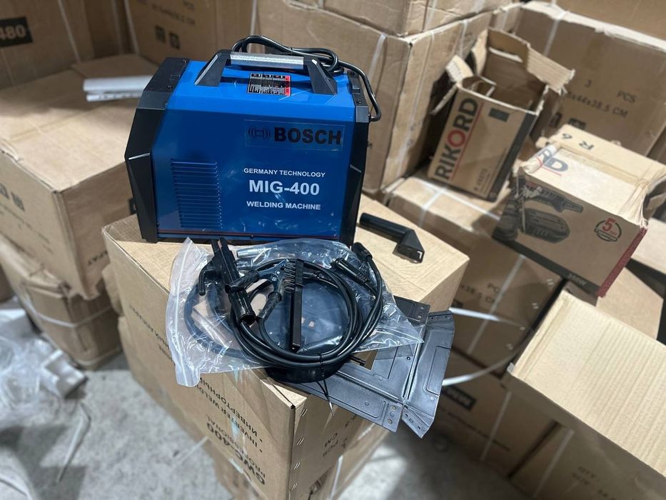 Сварочный полуавтомат Makita   400 ампер. Професиональный.