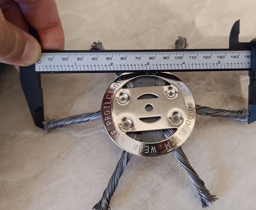 Capete trimmer, motocoasă electrică