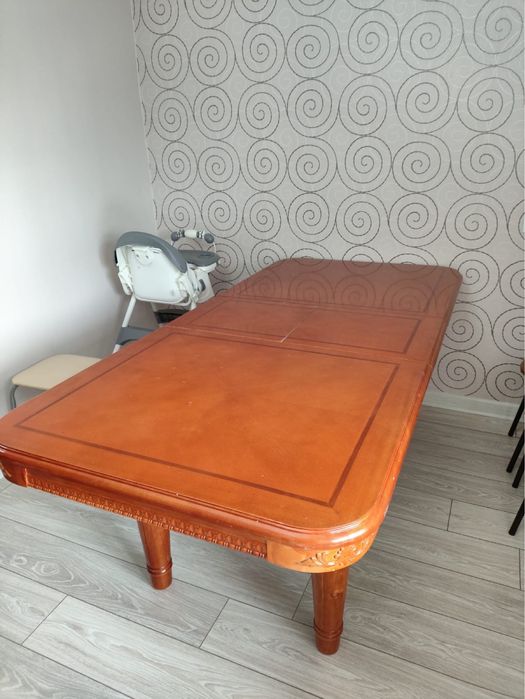 Продам стол для кухни