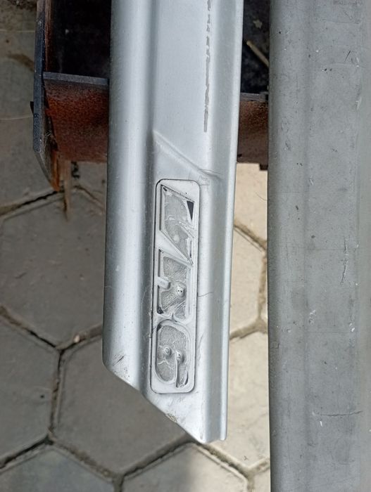 Молдинги дверей гольф3, VR6
