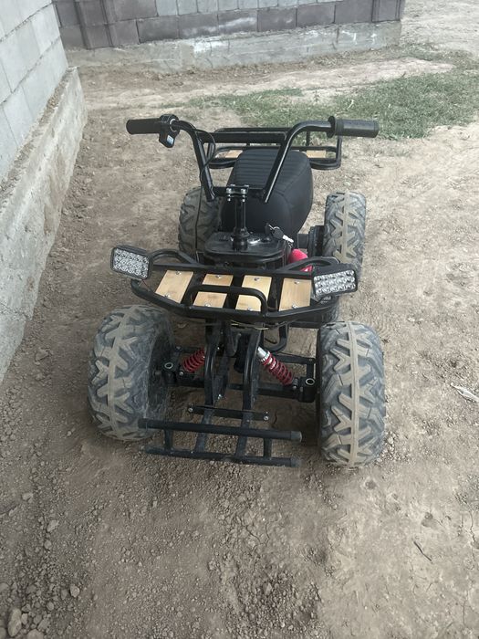 Квадроцикл продам