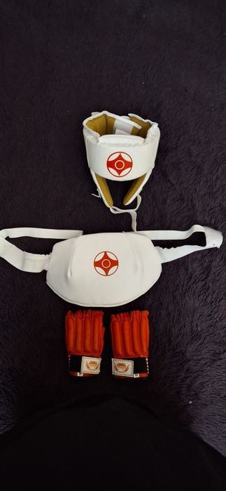 Продам снаряжение для карате