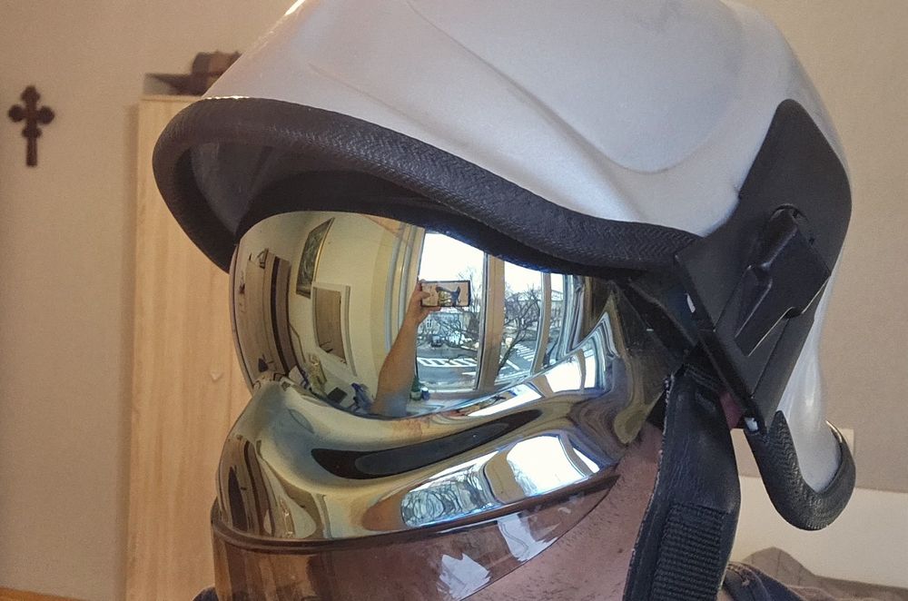 Casca pompier cu vizor dublu, noua, Made in italy