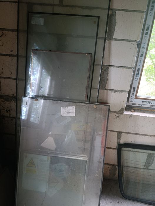 Tâmplărie pvc și sticlă termopan