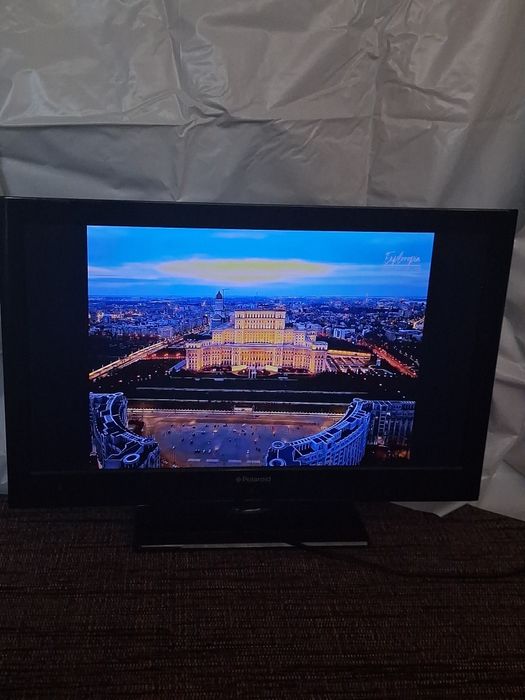 Televizor/ Monitor Polaroid 2014 perfect functionabil, ca nou