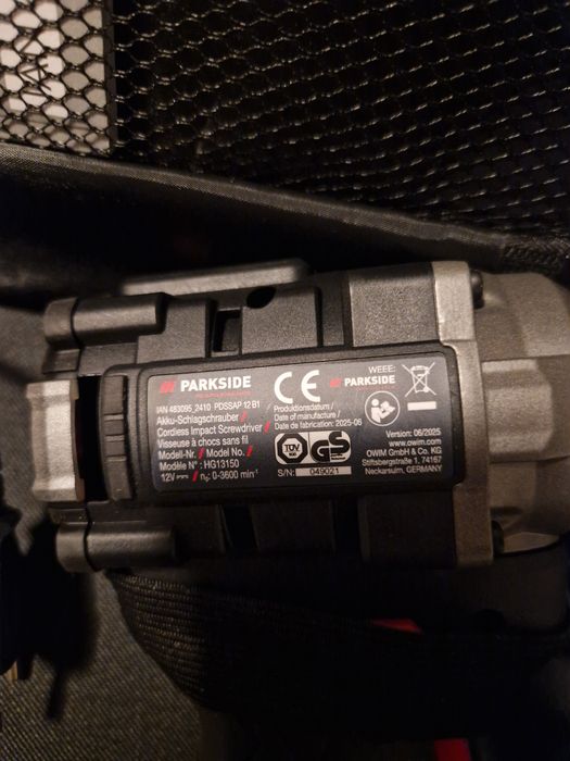 Комплект винтоверт  и малка бор машина.