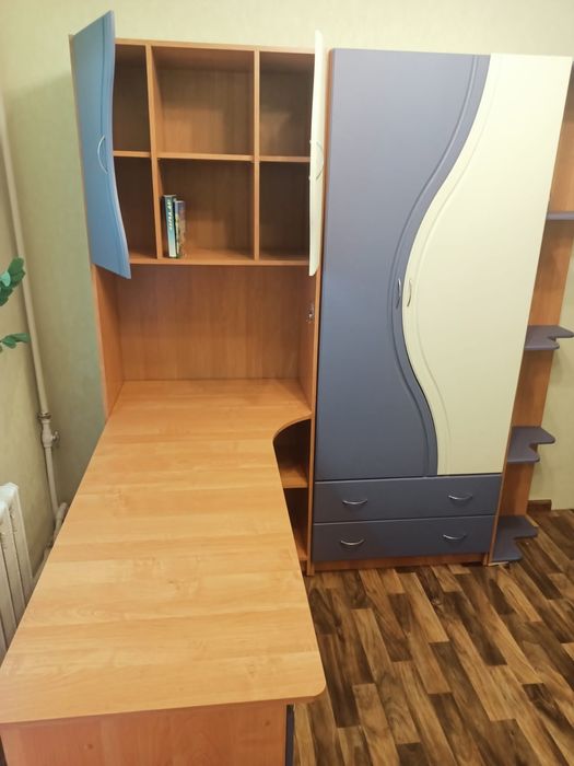 Продается детский спальный  гарнитур.