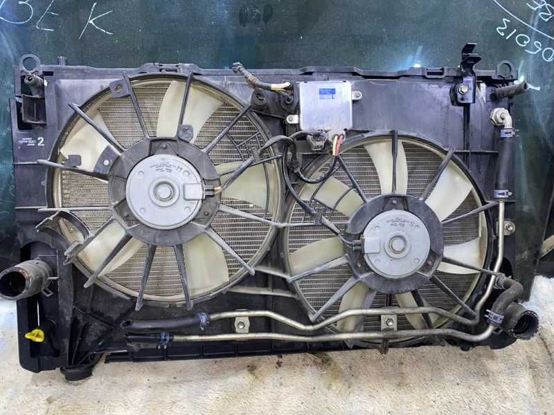 Основной радиатор Toyota Estima R50