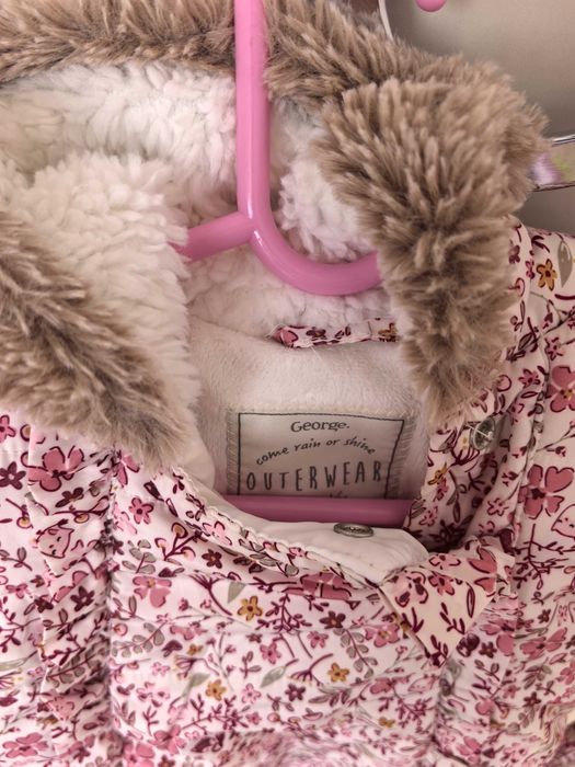 Бебешки космонавт George