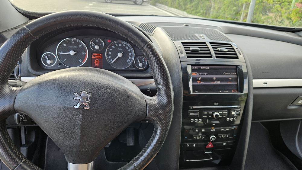 Peugeot 407 coupe