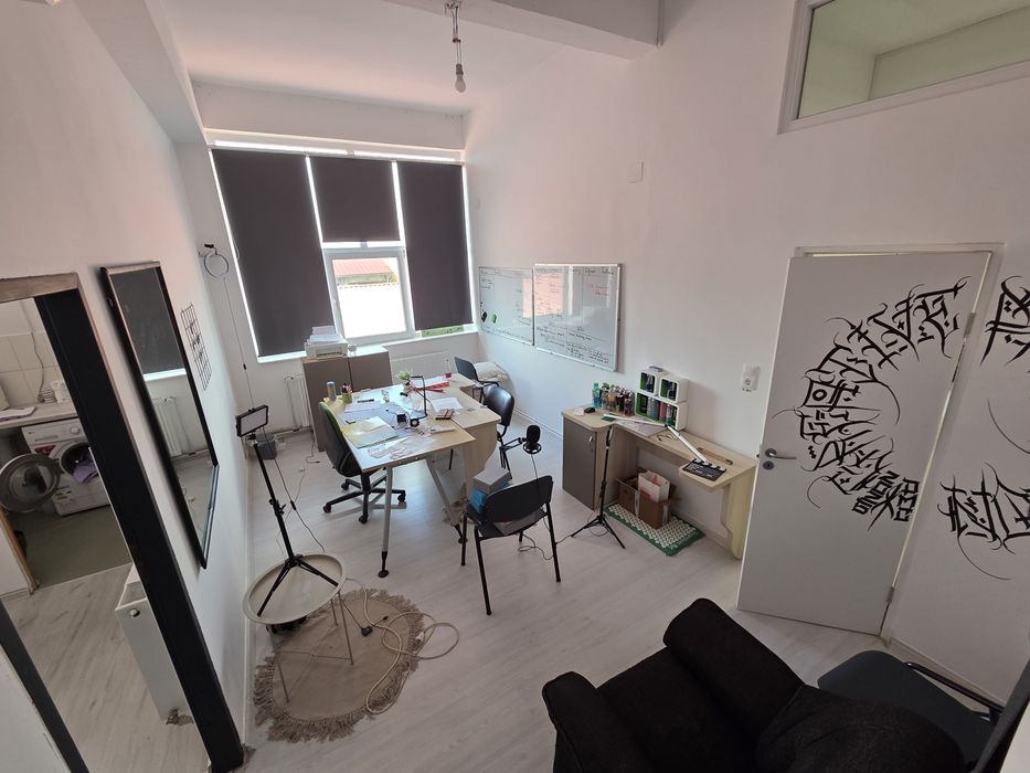 De închiriat spațiu pentru salon/birou/alte activități