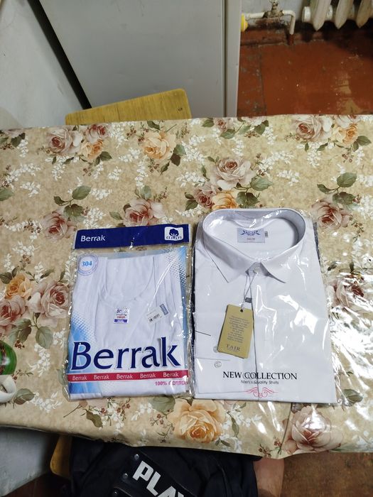 Продаются костюмы обсалютно новые