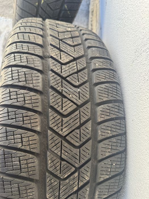 Зимни гуми 235/55/19 PIRELLI SCORPION WINTER