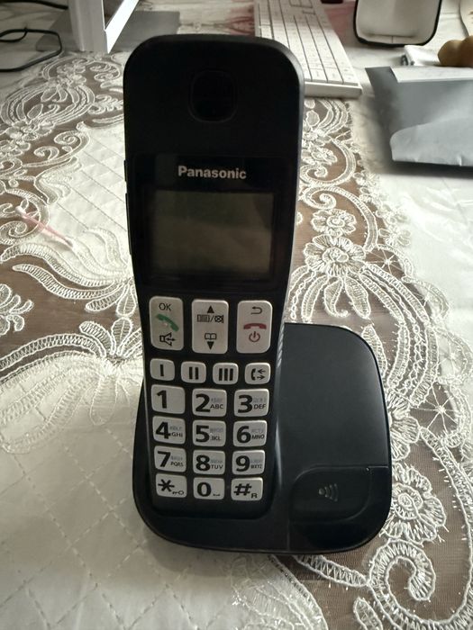 Panasonic radiotelefon sotiladi