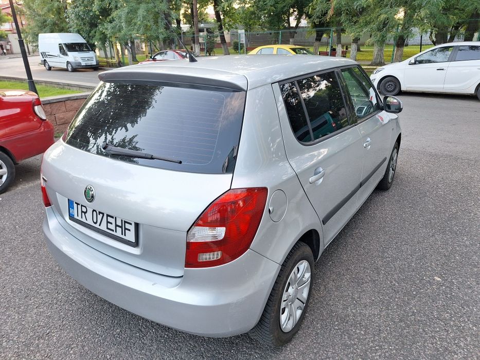 SKODA Fabia 2009 — imagine 3