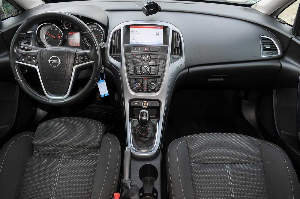 OPEL Astra J 2014 1.6CDTi 120 CP E5 6 trepte AC/clima navi, recent adus Germania