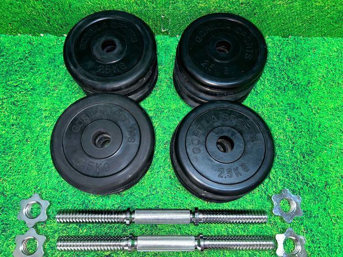 Set gantere cu discuri din fier cauciucate 45kg 30/31mm