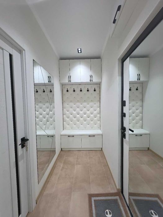 2-комн. 33 м2 у гостиницы Малика, Чиланзар 8 кв.`