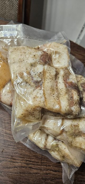 Сало солёное с прослойкой мяса