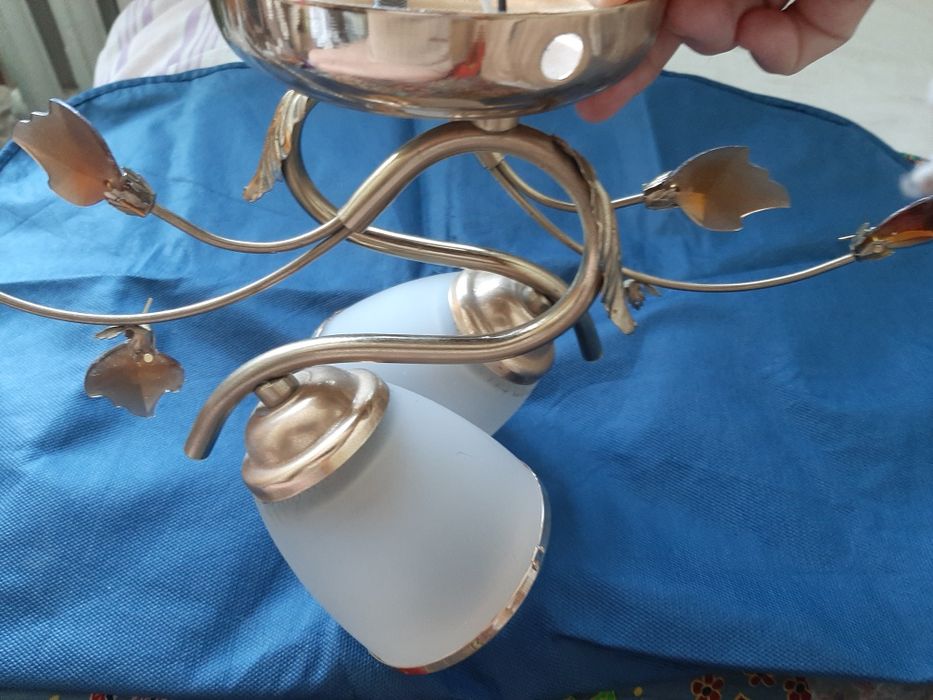 Люстры 2-х и 3-х рожковые