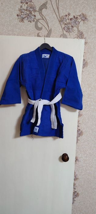 Продаю детское кимано.