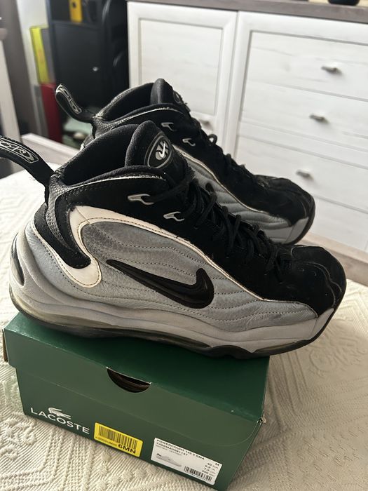 NIKE Air Total Max Uptempo
