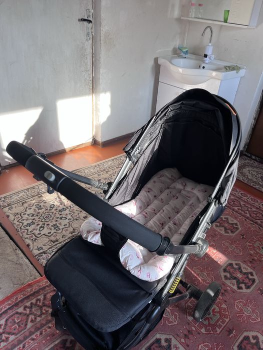 Продам коляску 25.000