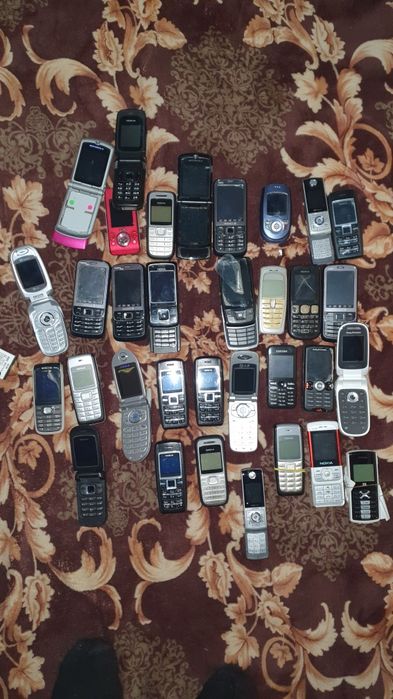 Телефоны разные !