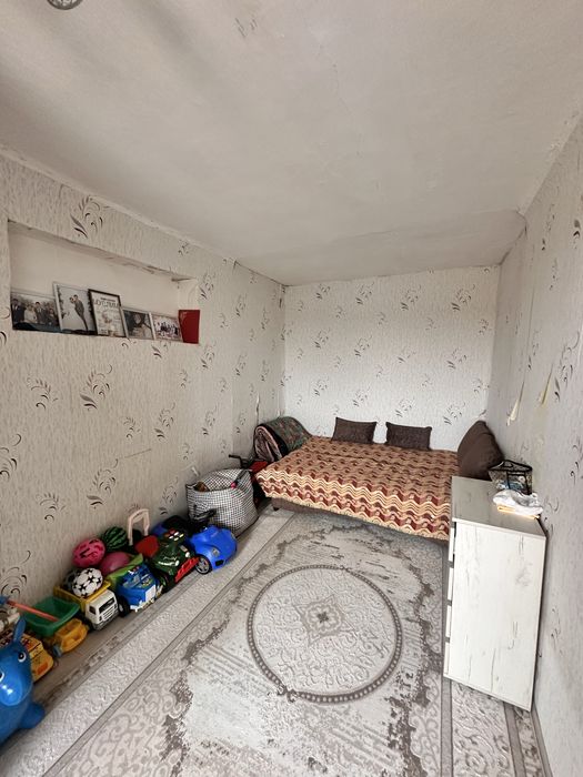 Продам 2-комнатную квартиру