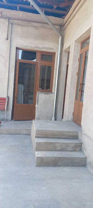 Сдается 2 комнатный дом 3 сотки земли район Эски-Ковунчи 250$