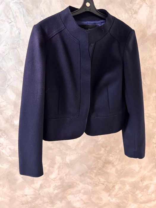 Продам женские пиджаки Massimo Dutti