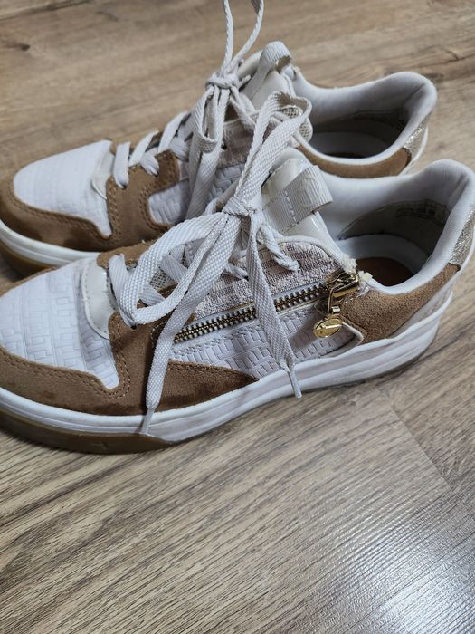 Adidasi dama masura 37