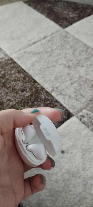 Căști  wireless  tws l12 Bluetooth 5.0.TOUCH COMPATIBILE  Android  , IOS ALB ADEN