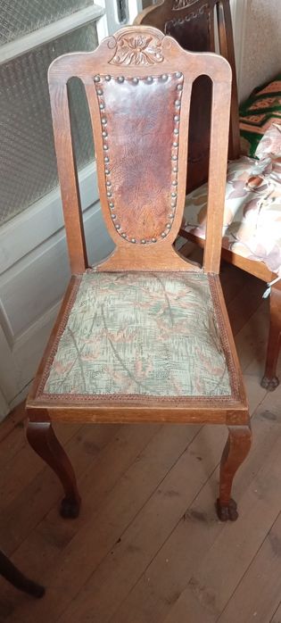 Vand set masa extensibila din nuc + 6 scaune