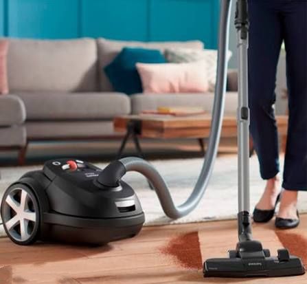 Пылесос Phillips Performer Model: (XD8022) Made in Poland 2200Вт