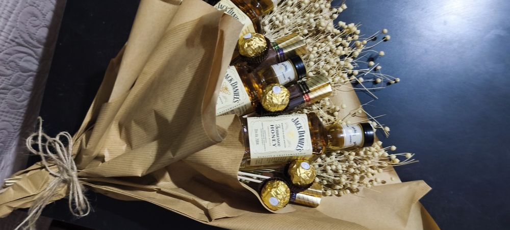 Băuturi Fine & Ciocolată Premium! Buchet!