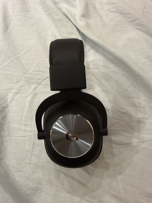 Наушники Logitech G Pro