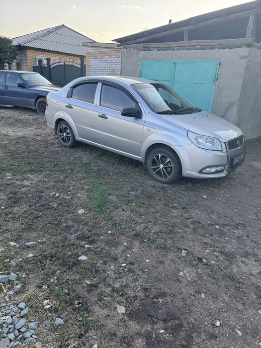 Продам машину равон