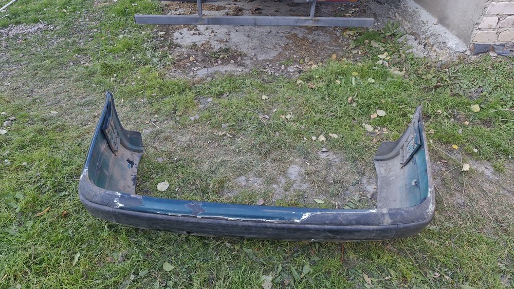 Бампер на Ауди 100С4