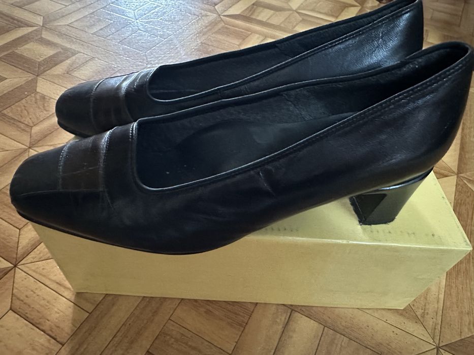 Туфли женские, Германия