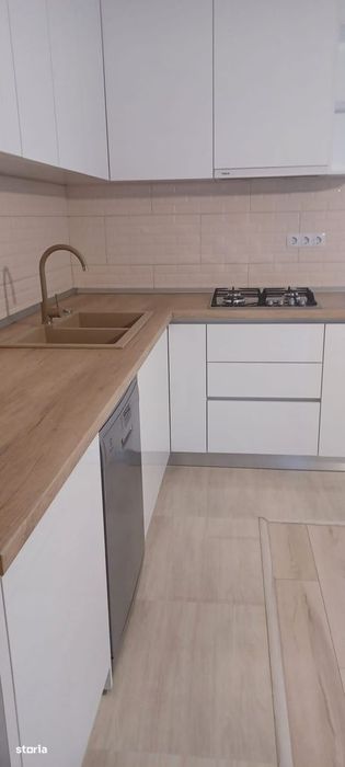 Casa Noua Cu Mansarda