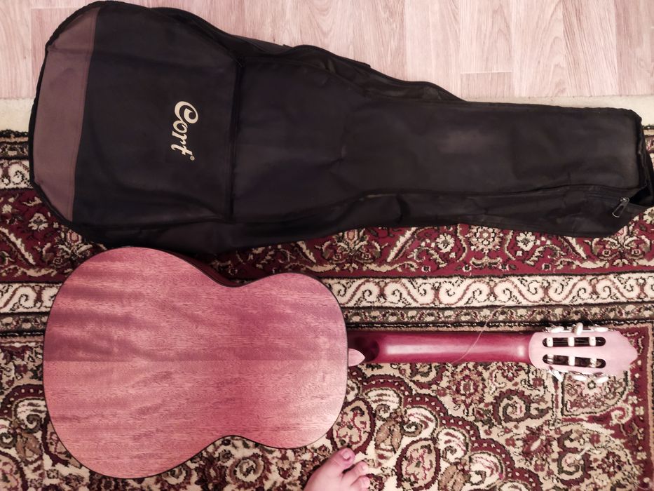 Гитара корт акустическая