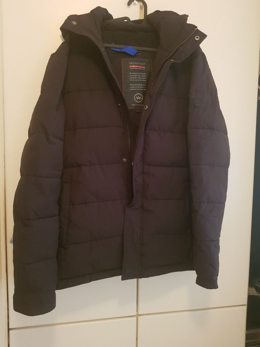 Зимно яке с качулка