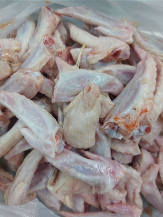 Замороженные куриные кости для собака